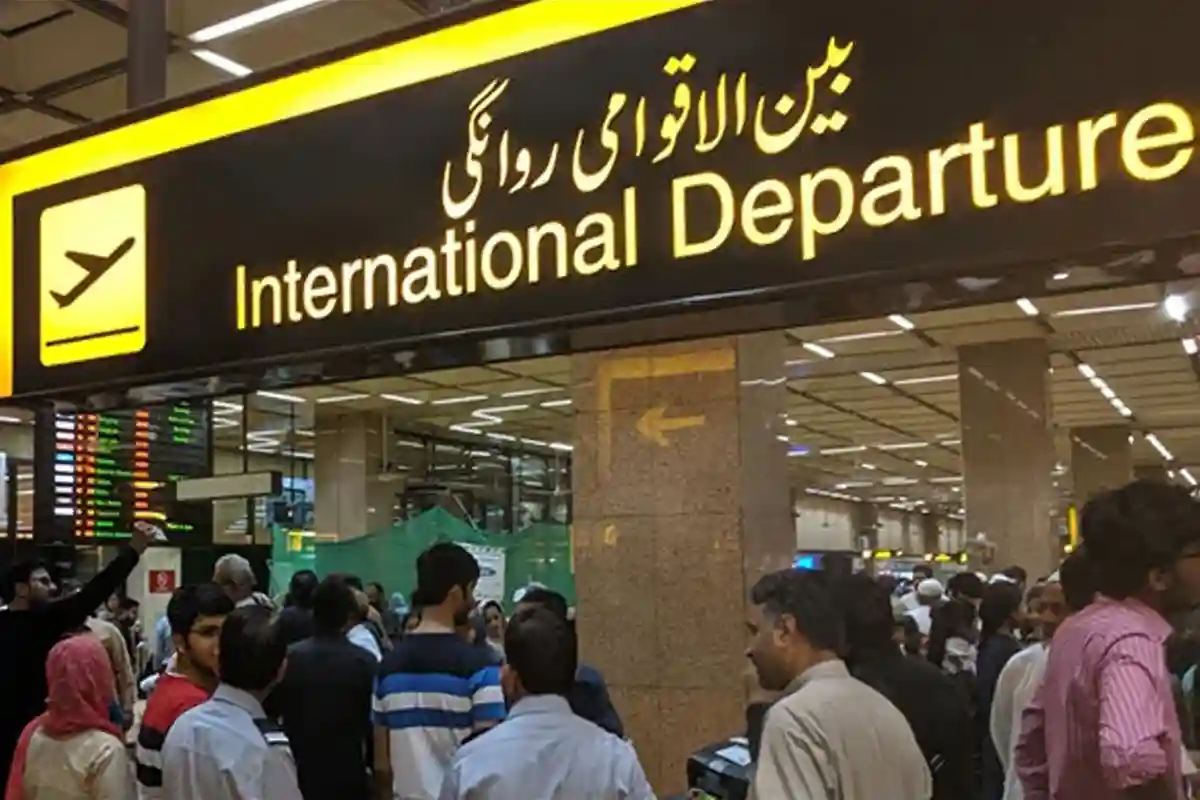 کراچی سے دمام پرواز