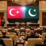 علامتی اداری تصویر: جی ایچ کیو راولپنڈی میں ترکیہ کے یوم فتح کی تقریب، ترک سفیر کی شرکت